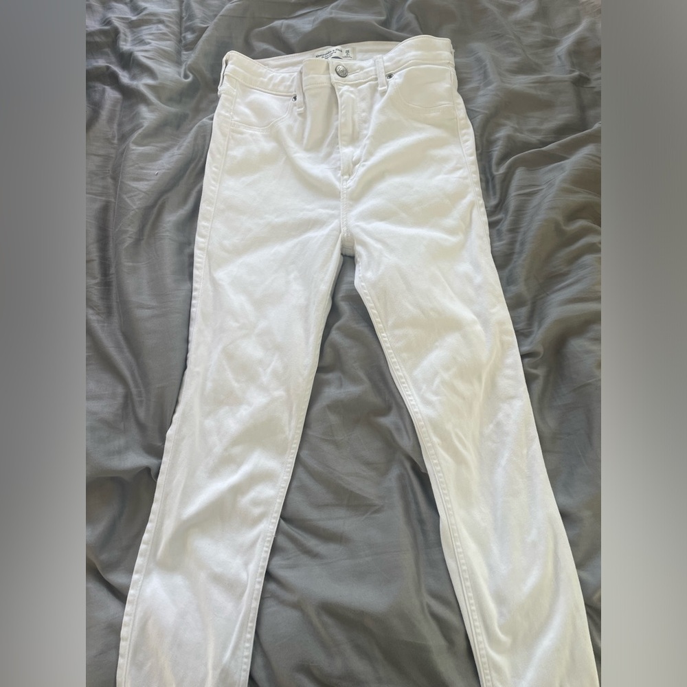 White Abercrombie Jean Leggings